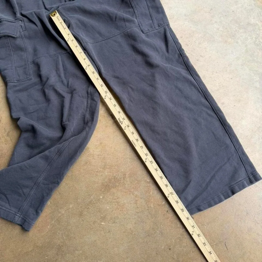 2000s Nike black cargo baggy sweat pants